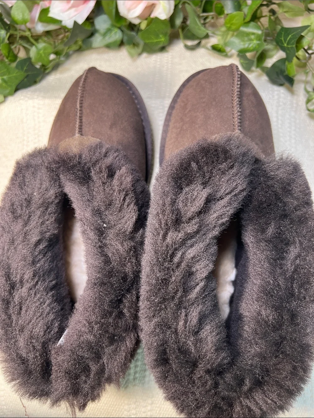 🐑Rare NWT Vintage UGG Women's Brown Suede Shearling-Lined Slip-On like small 7